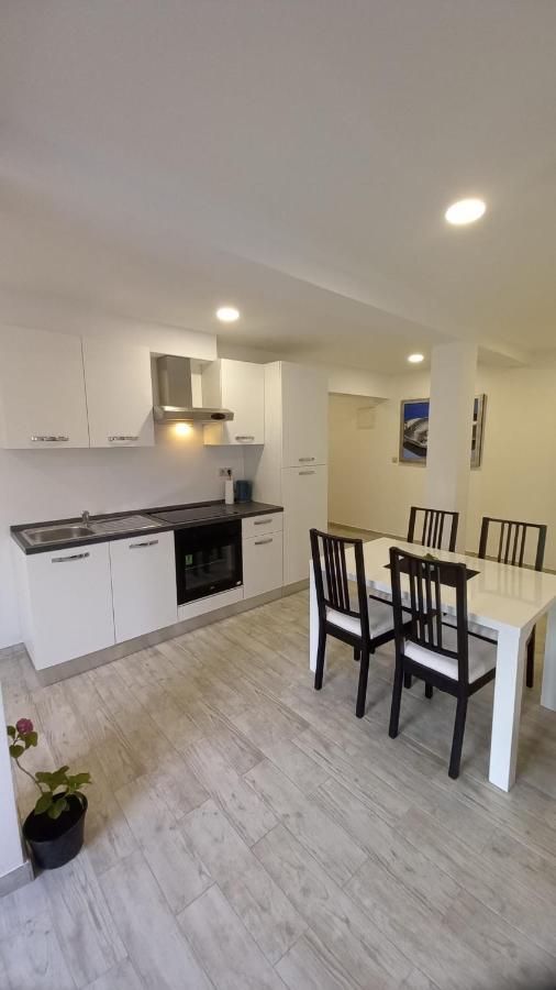 Apartments Mocici Екстериор снимка