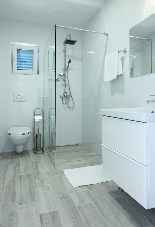 Apartments Mocici Екстериор снимка